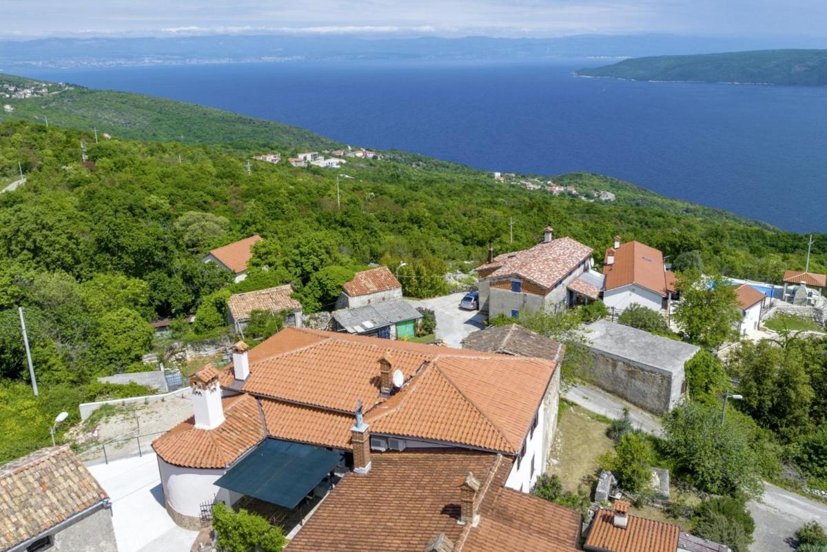 Вилла Marina Plomin In Plomin - Haus Fuer 6 Personen Экстерьер фото